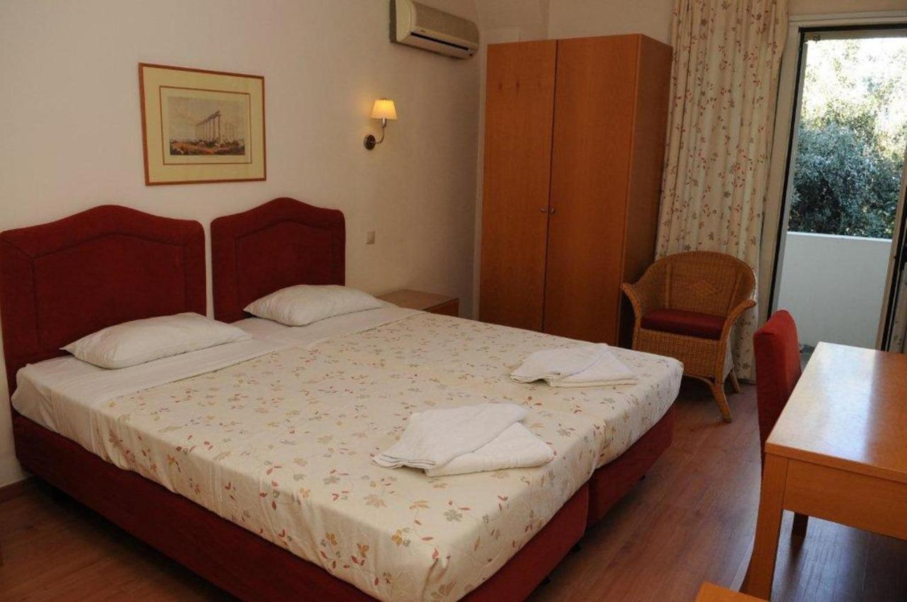Hotel Pantheon Markopoulo Mesogaias Room photo